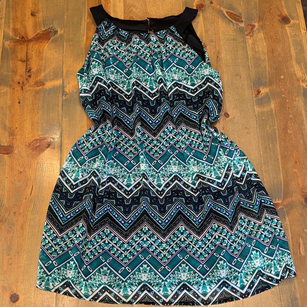 Enfocus Studio Teal and Black Geometric Mini Dress